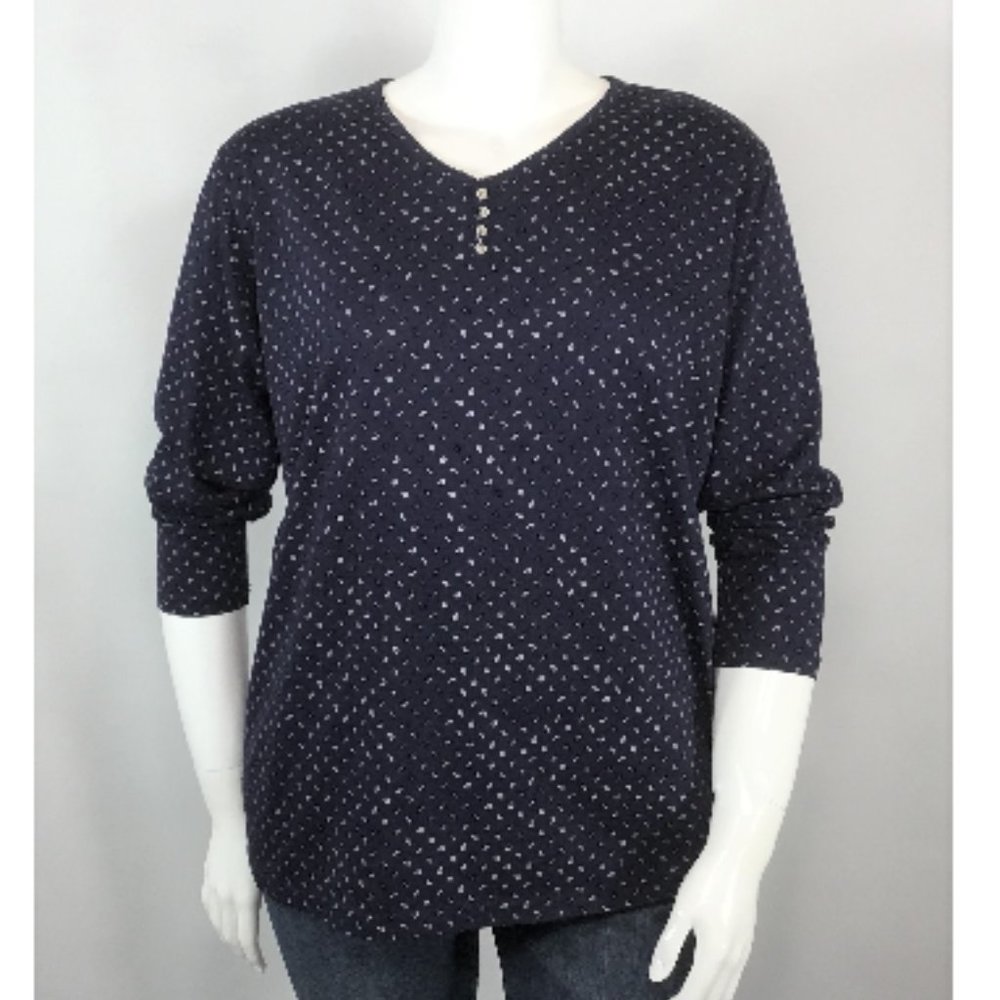 Antel's Pretty Navy Top